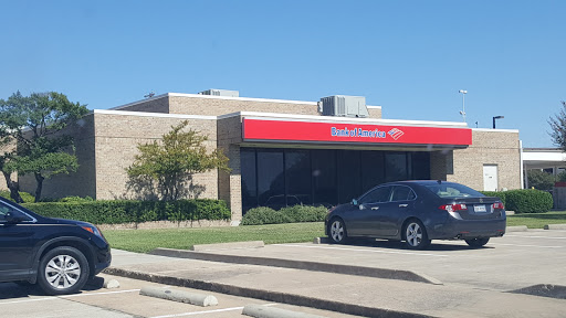 Bank of America (with Drive-thru ATM)