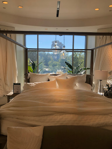 Furniture Store «Pottery Barn», reviews and photos, 800 Stanford Shopping Center, Palo Alto, CA 94304, USA