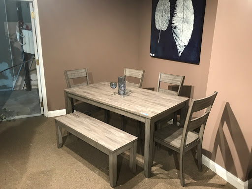 Furniture Store «Red Barn Furniture Outlet», reviews and photos, 15389 Richmond-Tappahannock Hwy, St Stephens Church, VA 23148, USA