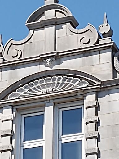 Infinite Ink Tattoo & Piercing, 207 E 9th St, Hopkinsville, KY 42240, USA, 