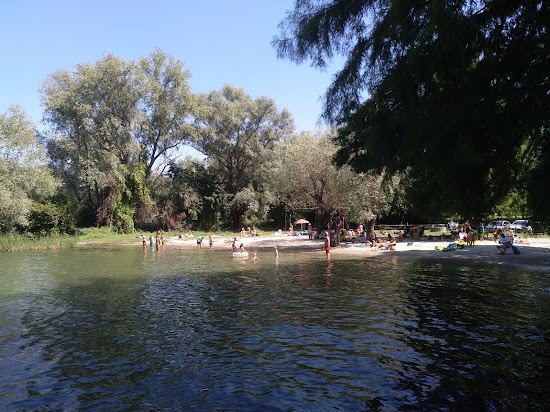 Guree Monvalle Beach