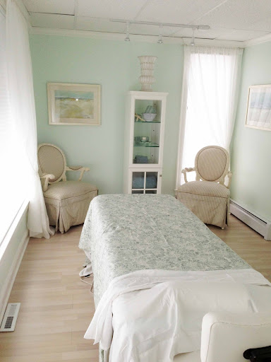 Facial Spa «Refresh Rejuvenating Spa & Salon», reviews and photos, 25 Candee Hill Rd, Watertown, CT 06795, USA