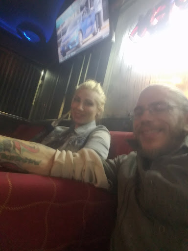 Tobacco Shop «Hollywood Smokes», reviews and photos, 6857 159th St, Tinley Park, IL 60477, USA