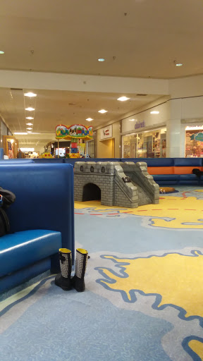 Shopping Mall «Towne Mall», reviews and photos, 1704 N Dixie Hwy, Elizabethtown, KY 42701, USA