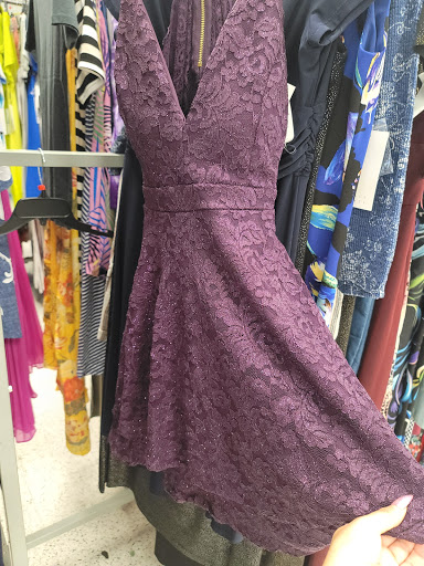 Clothing Store «Ross Dress for Less», reviews and photos, 3730 W McFadden Ave, Santa Ana, CA 92704, USA