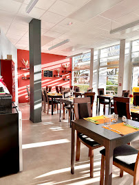 Atmosphère du Restaurant L'officine des gourmandises à Pecquencourt - n°1