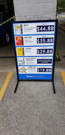 Tire Shop «Walmart Tires & Auto Parts», reviews and photos, 23500 NE Sandy Blvd, Wood Village, OR 97060, USA