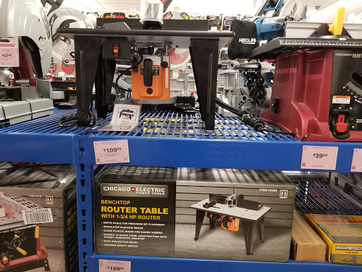 Hardware Store «Harbor Freight Tools», reviews and photos, 22111 WA-99, Edmonds, WA 98026, USA