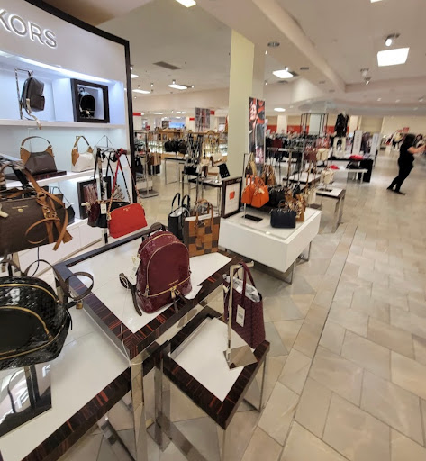 Shopping Mall «Edison Mall», reviews and photos, 4125 Cleveland Ave, Ft Myers, FL 33901, USA