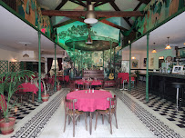 Atmosphère du Restaurant La Table du Casino à Ginestas - n°12