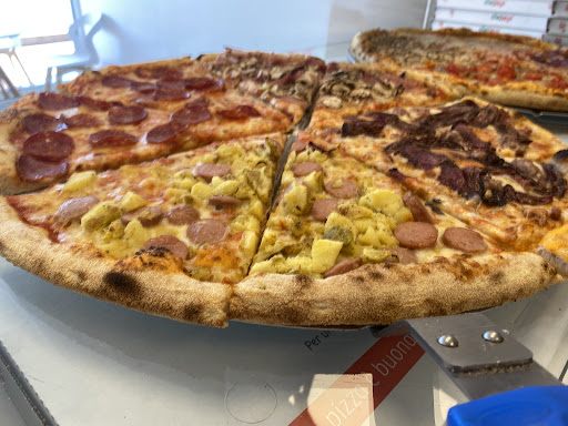 Pizzeria dal Lep Fiumicello in San Valentino, Provincia di Udine