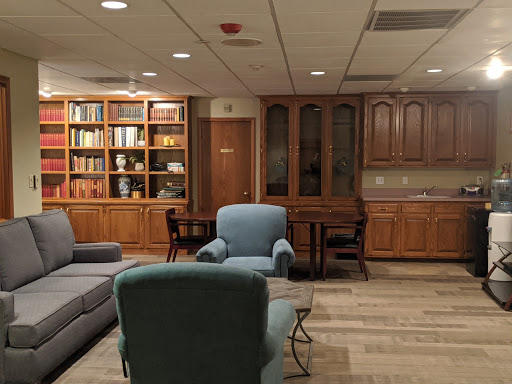 Funeral Home «Tinkler Funeral Chapel & Crematory», reviews and photos, 475 N Broadway St, Fresno, CA 93701, USA