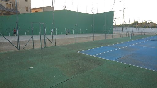 Pista de tenis pública municipal de Minglanilla. en Minglanilla, Cuenca