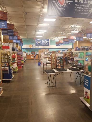 Pet Supply Store «PetSmart», reviews and photos, 2920 Little Rd, Trinity, FL 34655, USA