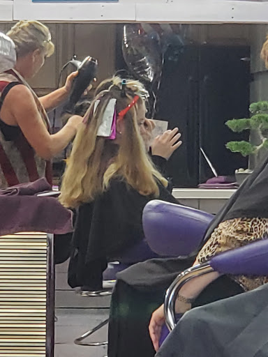 Hair Salon «Silhouette Hair Design», reviews and photos, 3088 Lake Washington Rd, Melbourne, FL 32934, USA