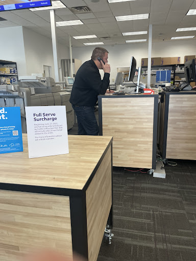 Print Shop «FedEx Office Print & Ship Center», reviews and photos, 155 State St, Orem, UT 84058, USA