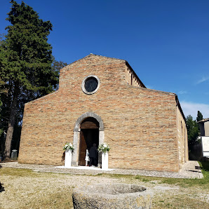 Abbazia di Santa Maria del Lago Contrada Santa Maria, 75010 Moscufo PE, Italia