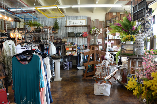 Florist «Sharp Floral & Gifts», reviews and photos, 584 Broadway Ave, New Johnsonville, TN 37134, USA