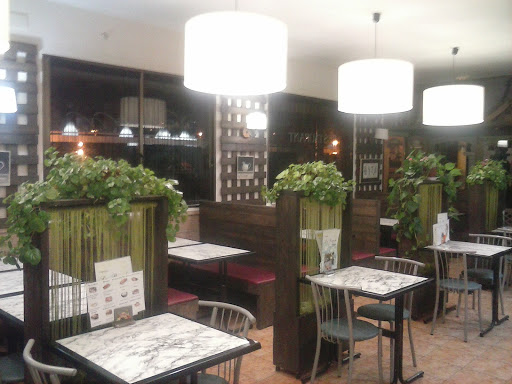 Información y opiniones sobre Cafetería-Restaurante La Pergola de Torelló