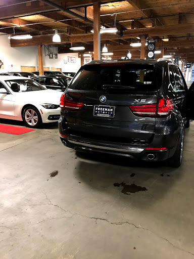 Used Car Dealer «Freeman Motor Company», reviews and photos, 7524 SW Macadam Ave, Portland, OR 97219, USA