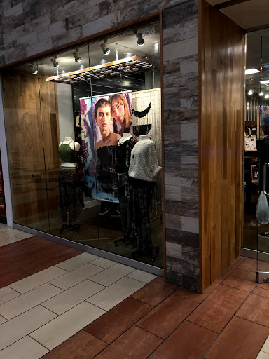 Fashion Accessories Store «Earthbound Trading Company», reviews and photos, 14500 W Colfax Ave #354, Lakewood, CO 80401, USA