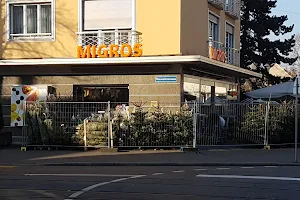 Migros-Supermarkt - Basel - Neuweiler image