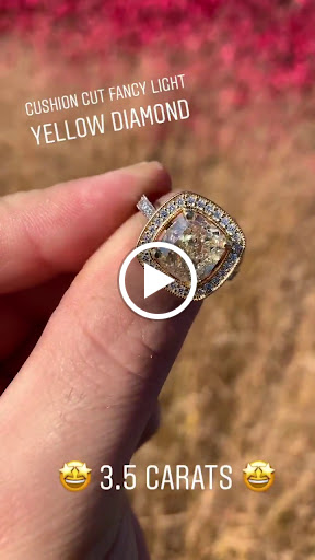 Jewelry Store «Edward Warren Jewelers», reviews and photos, 1610 Cross Creeks Blvd, Pickerington, OH 43147, USA