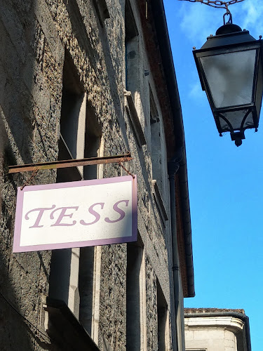 Tess à Périgueux