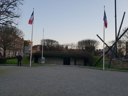 Monument à la gloire de la Résistance