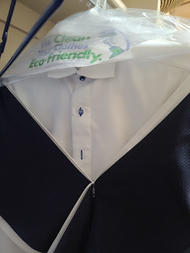 Dry Cleaner «Diamondback Cleaners», reviews and photos, 990 East Riggs Road # 7, Chandler, AZ 85249, USA