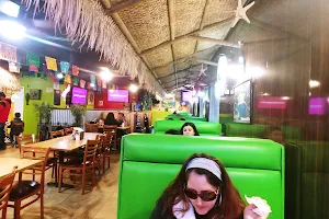 El Canelo Restaurant image