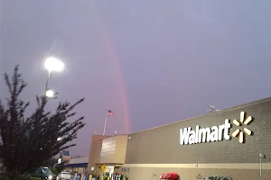 Lakeshore Crossing Shopping Center image