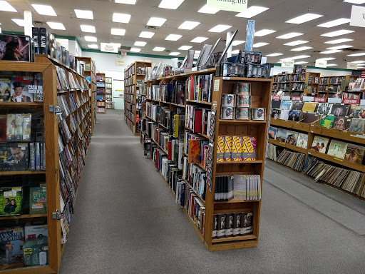Book Store «Half Price Books», reviews and photos, 770 E Road to Six Flags St, Arlington, TX 76011, USA