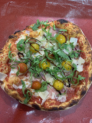 Pizza au feu de bois à Lannemezan