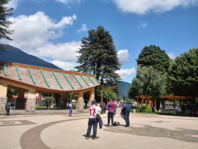 Opiniones de Plaza de Armas en Puerto Aysén - Aparcamiento