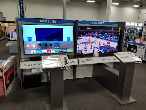 Electronics Store «Best Buy», reviews and photos, 16221 Ford Rd, Dearborn, MI 48126, USA