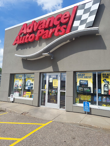 Auto Parts Store «Advance Auto Parts», reviews and photos, 1995 County Road B2 W, Roseville, MN 55113, USA