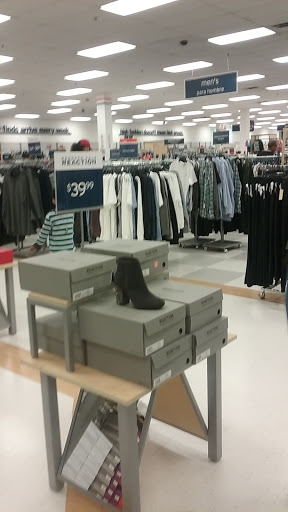 Department Store «Marshalls», reviews and photos, 3557 S 27th St, Milwaukee, WI 53221, USA