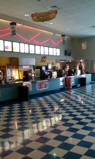 Movie Theater «Regal Cinemas Fishkill 10», reviews and photos, 18 Westage Business Center, Fishkill, NY 12524, USA