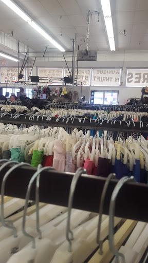 Thrift Store «Lake June Thrift», reviews and photos, 9024 Lake June Rd, Dallas, TX 75217, USA