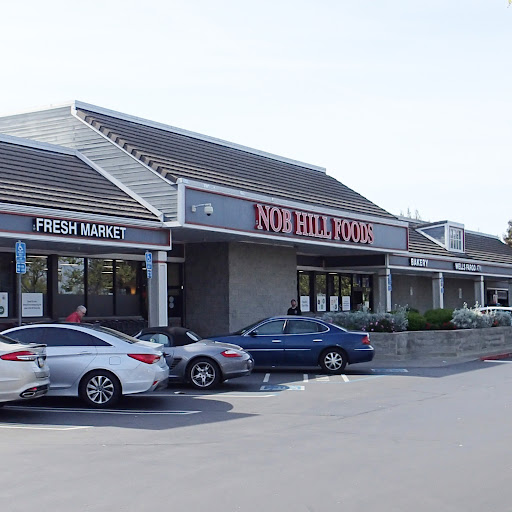 Nob Hill Foods, 520 Center Ave, Martinez, CA 94553, USA, 