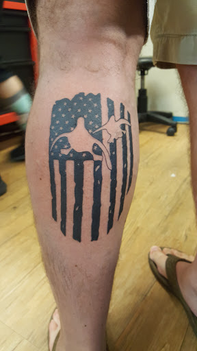 Tattoo Shop «Aasylum Tattoo», reviews and photos, 6604 Seawall Blvd, Galveston, TX 77550, USA