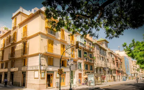 Santa Cruz Apartments Malaga image
