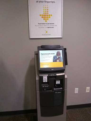 Cell Phone Store «Sprint», reviews and photos, 609 Sw Broadway Ave, Portland, OR 97205, USA