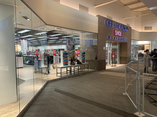 Shoe Store «Off Broadway Shoe Warehouse», reviews and photos, 125 Great Mall Dr, Milpitas, CA 95035, USA