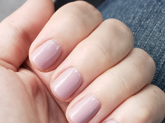 Unique Spring Nails & Spa