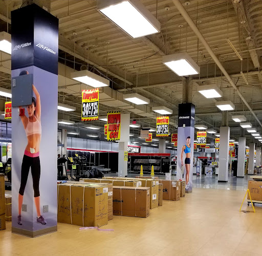 Department Store «Sears», reviews and photos, 1700 Stoneridge Mall Rd, Pleasanton, CA 94588, USA