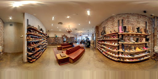 Shoe Store «DNA Footwear Williamsburg», reviews and photos, 133 N 7th St, Brooklyn, NY 11249, USA