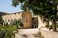 Extérieur du Restaurant Prieuré Saint-Nicolas de Campagnac à Sainte-Anastasie - n°8