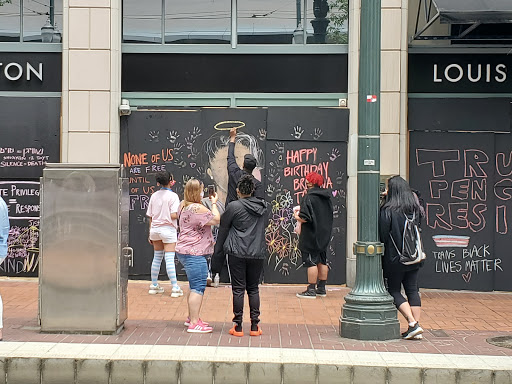 Computer Store «Apple Pioneer Place», reviews and photos, 450 SW Yamhill St, Portland, OR 97204, USA